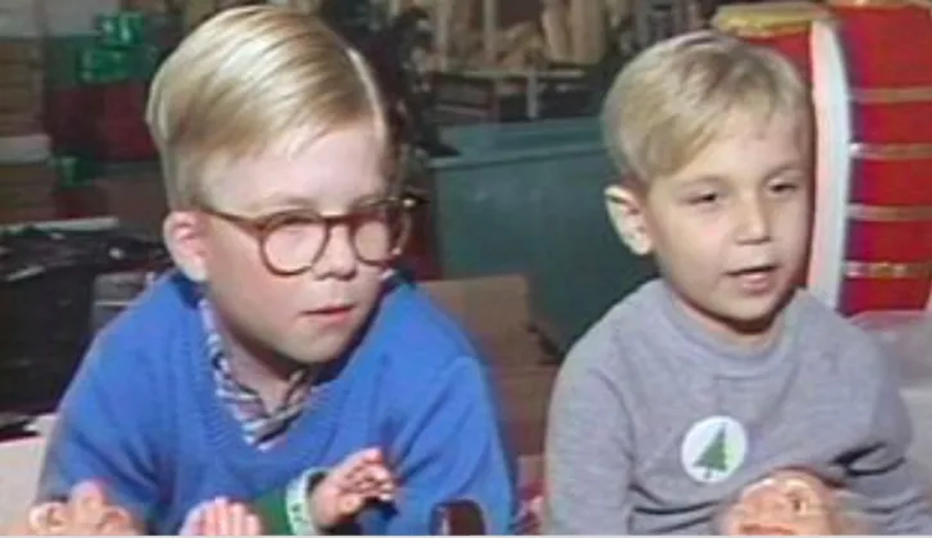 Peter Billingsley and Ian Petrella in A Christmas Story (1983)