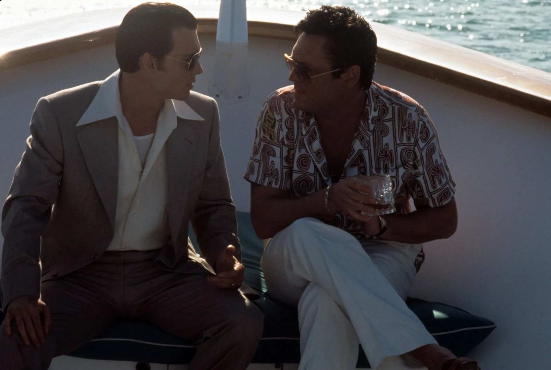 Johnny Depp and Michael Madsen in Donnie Brasco (1997)