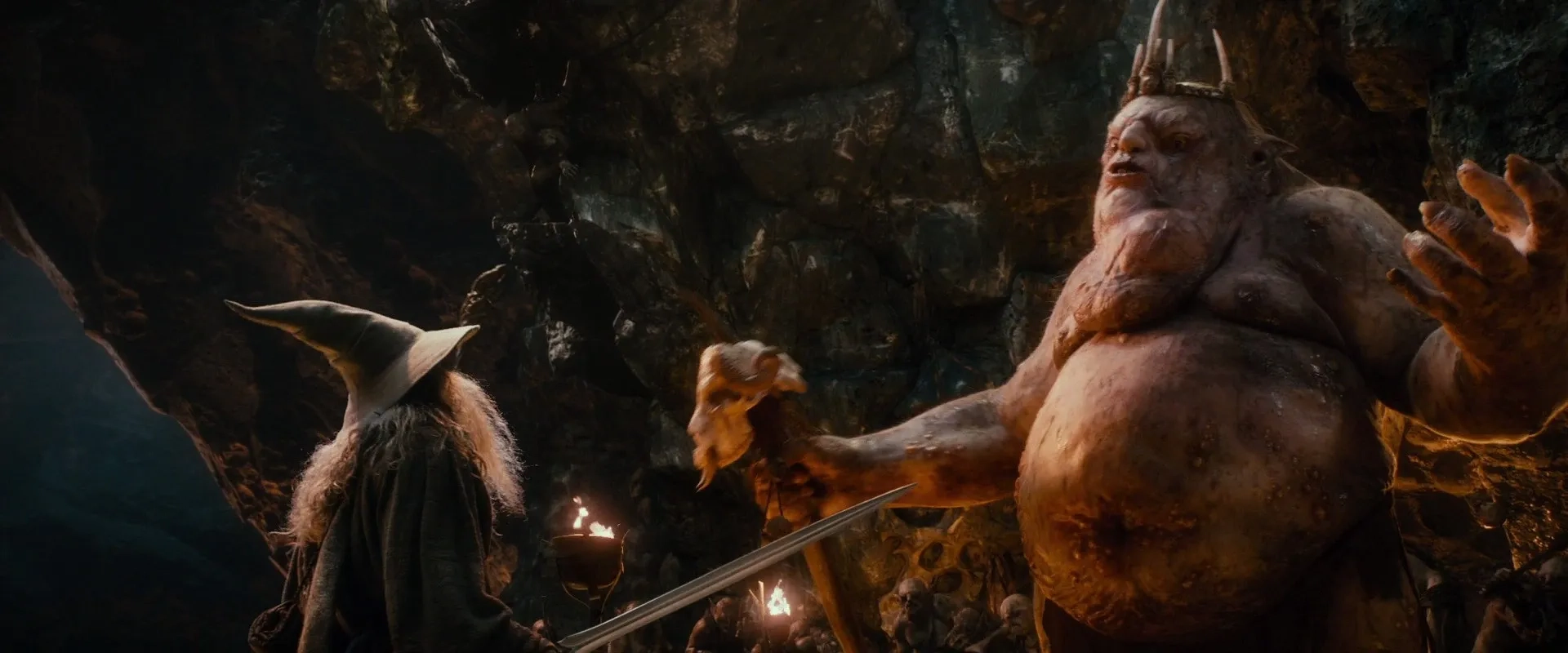 Ian McKellen and Barry Humphries in The Hobbit: An Unexpected Journey (2012)