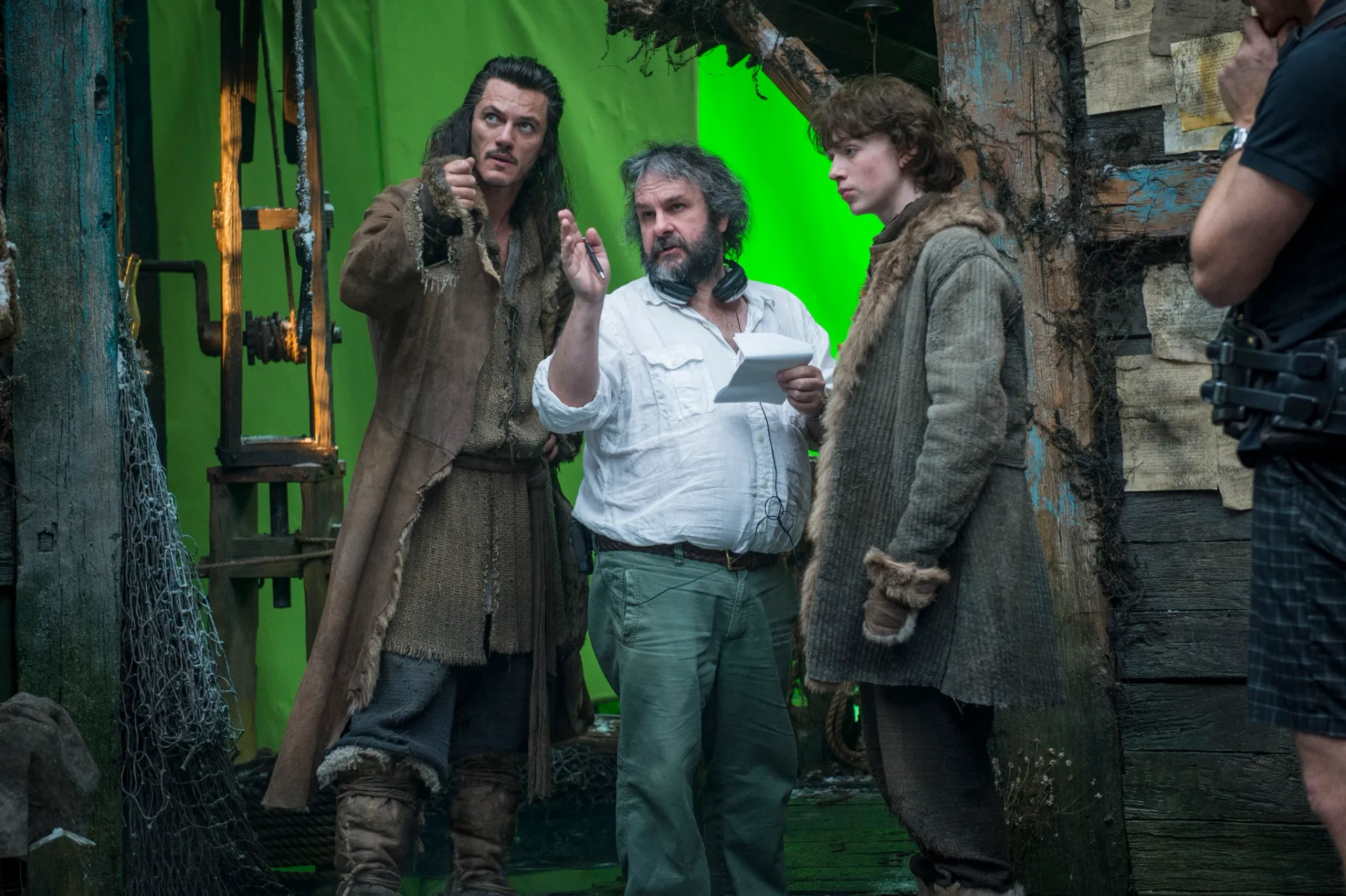 Peter Jackson, Luke Evans, and John Bell in The Hobbit: The Desolation of Smaug (2013)