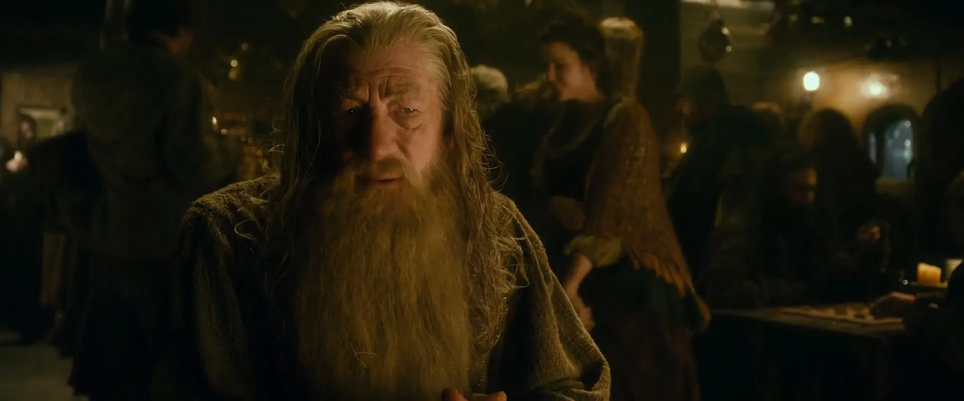 Ian McKellen and Phoebe Gittins in The Hobbit: The Desolation of Smaug (2013)