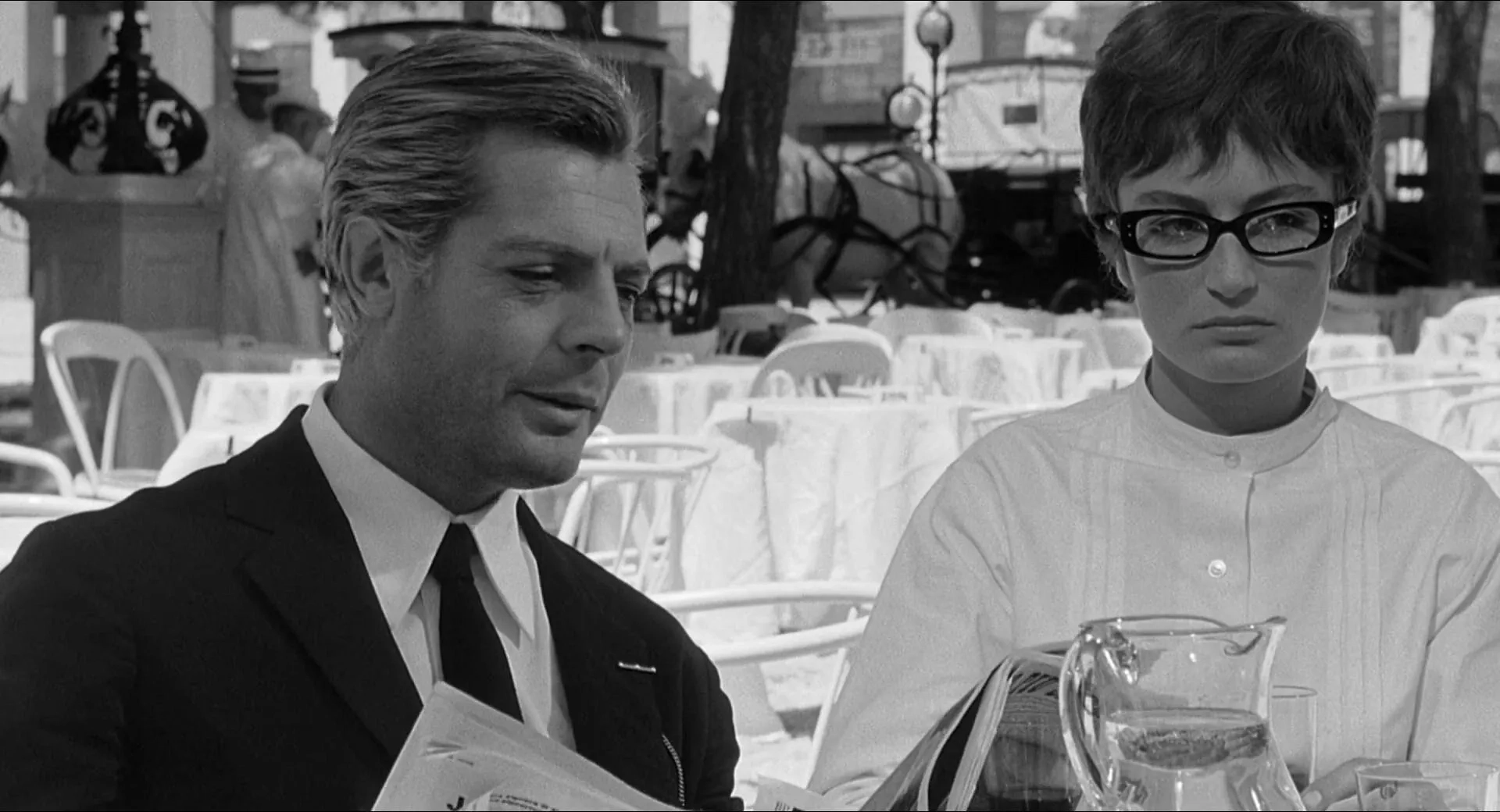 Marcello Mastroianni and Anouk Aimée in 8½ (1963)