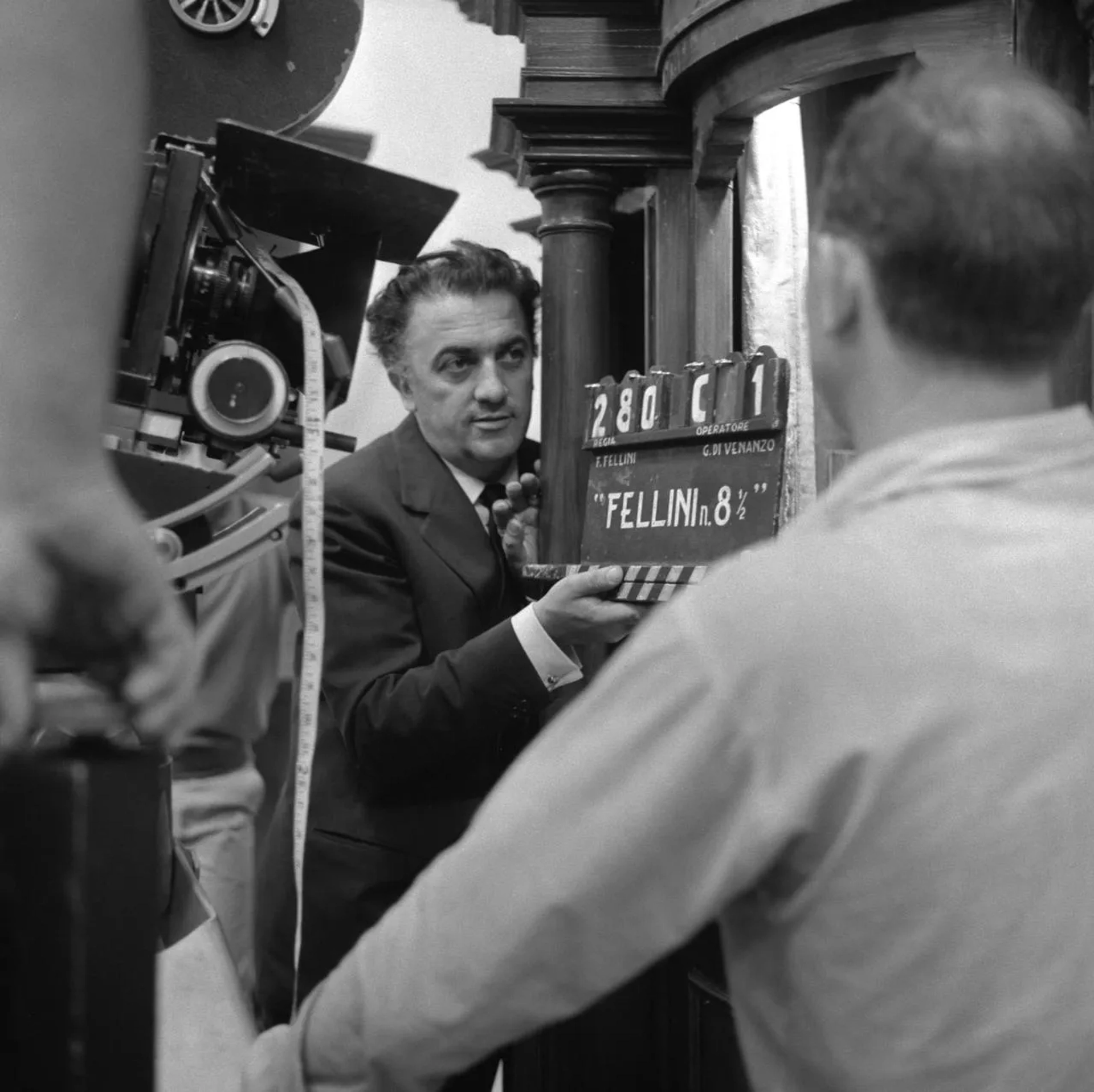 Federico Fellini in 8½ (1963)