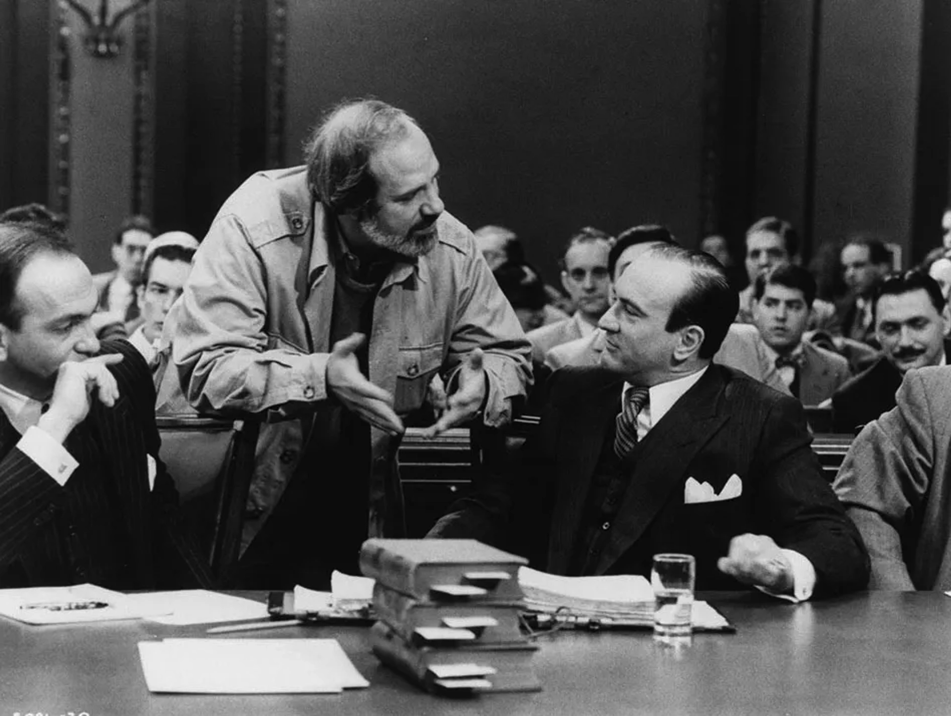 Robert De Niro, Brian De Palma, Billy Drago, and Will Zahrn in The Untouchables (1987)