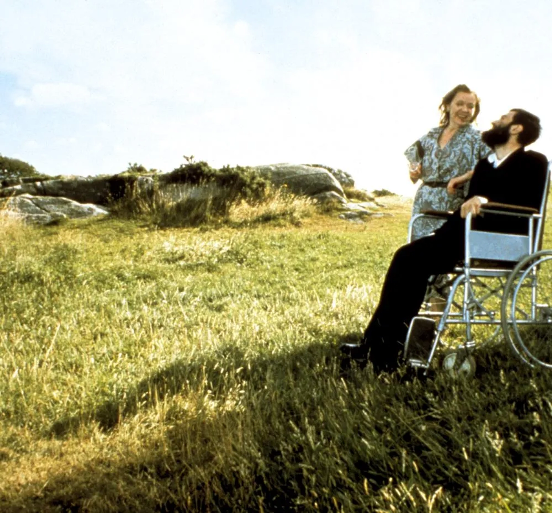 Daniel Day-Lewis and Ruth McCabe in My Left Foot (1989)