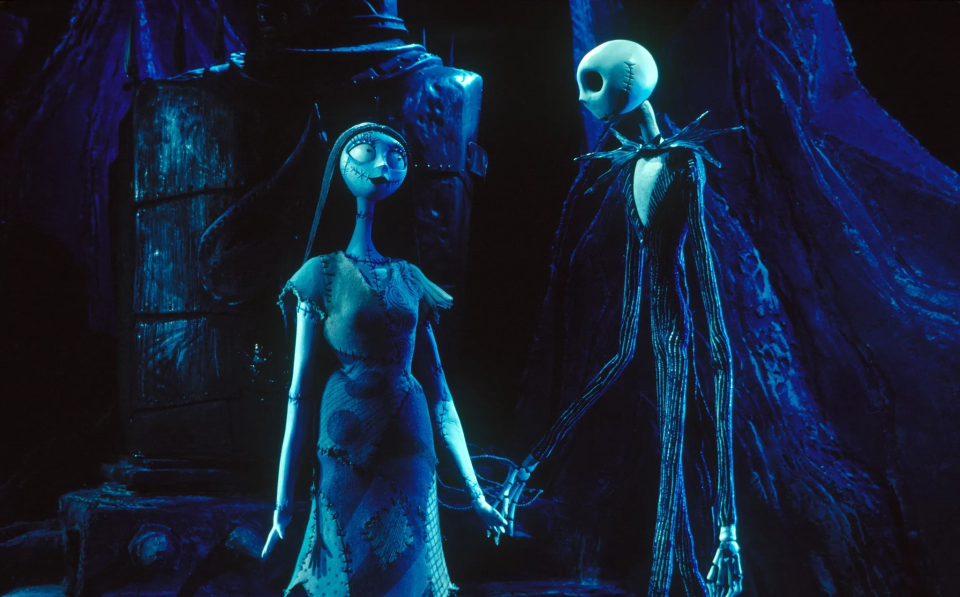 Catherine O'Hara and Chris Sarandon in The Nightmare Before Christmas (1993)