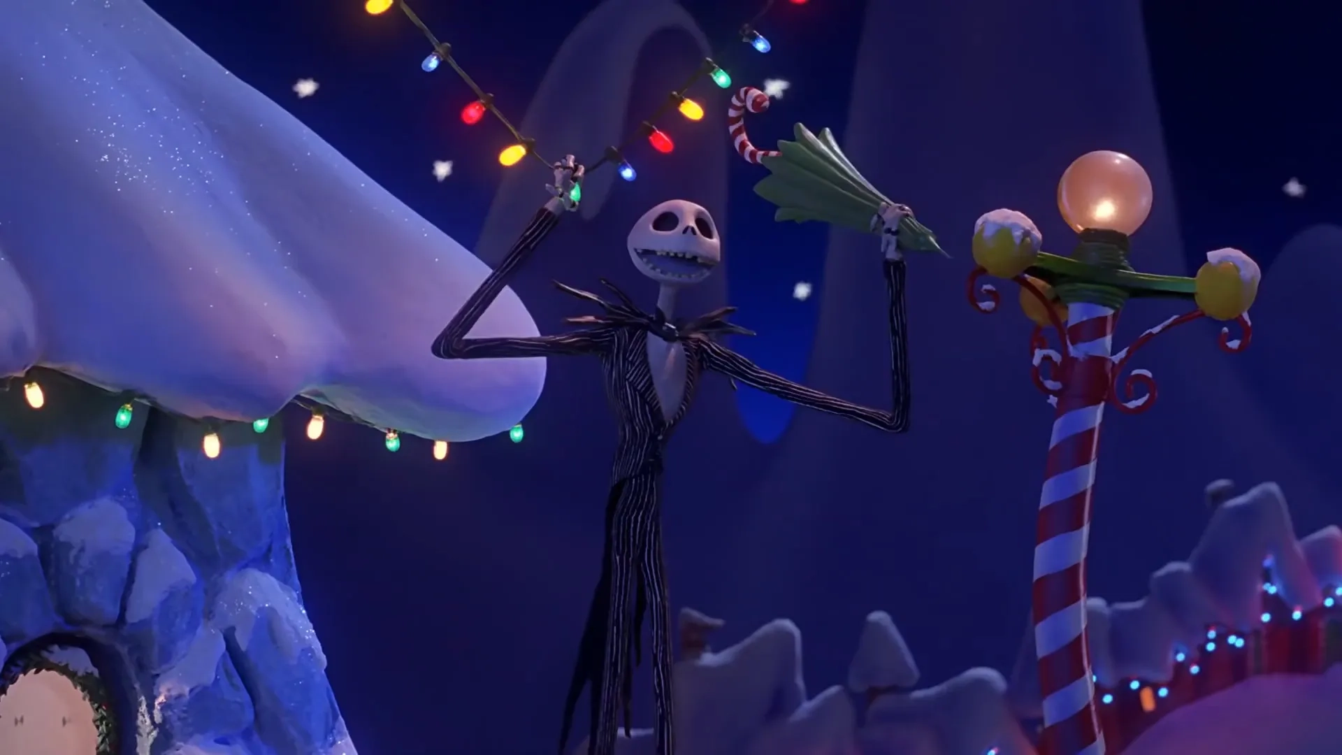 Danny Elfman and Chris Sarandon in The Nightmare Before Christmas (1993)