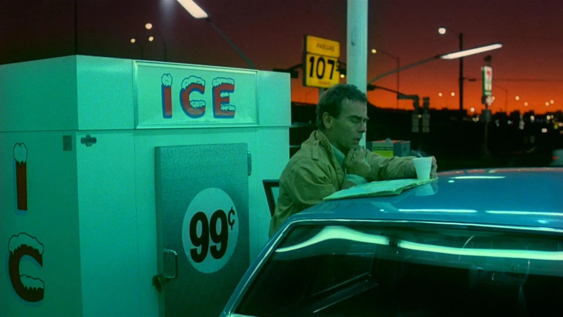 Dean Stockwell in Paris, Texas (1984)