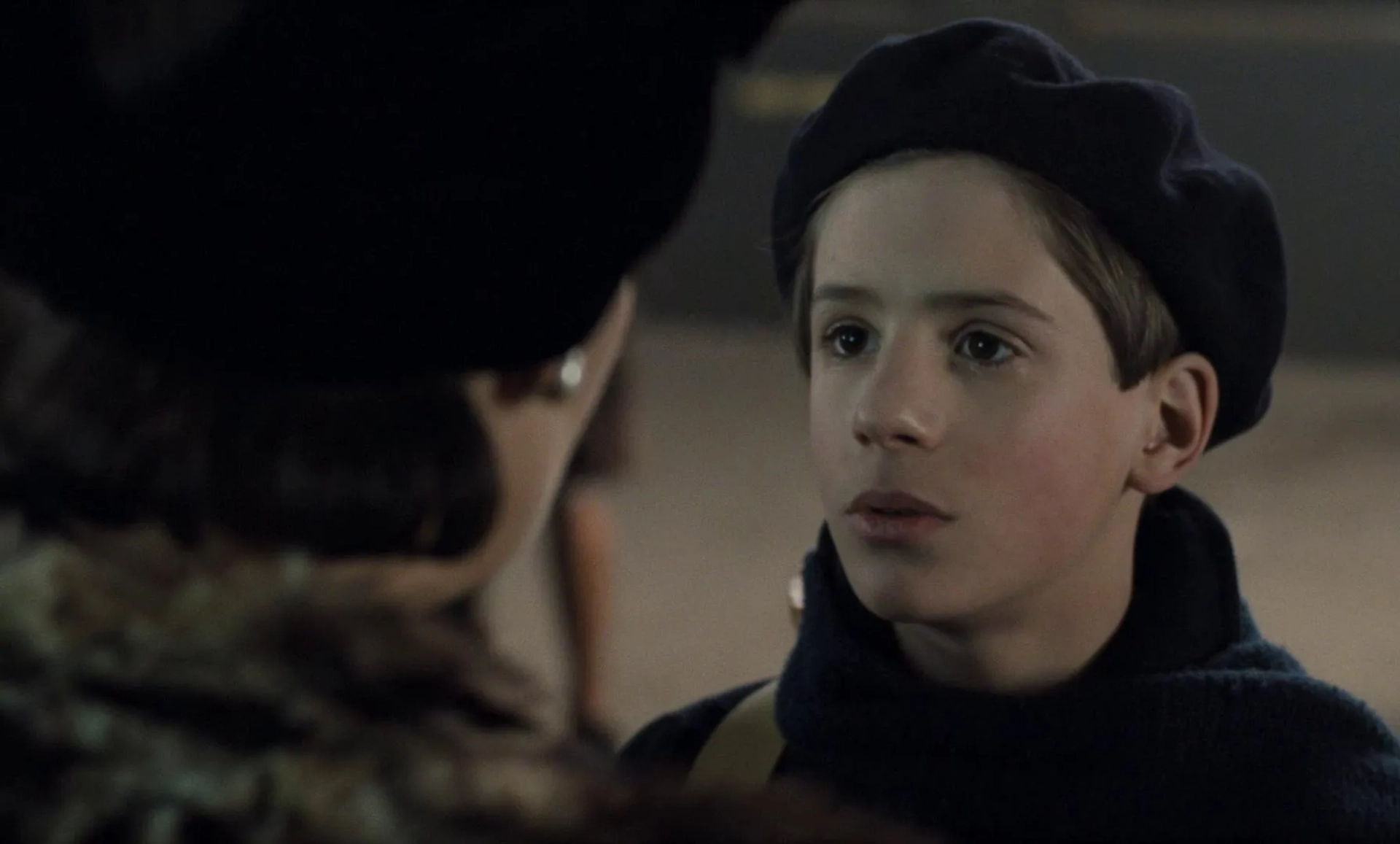 Gaspard Manesse and Francine Racette in Goodbye, Children (1987)