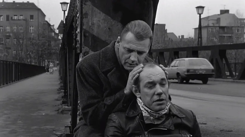 Bruno Ganz and Hans-Martin Stier in Wings of Desire (1987)