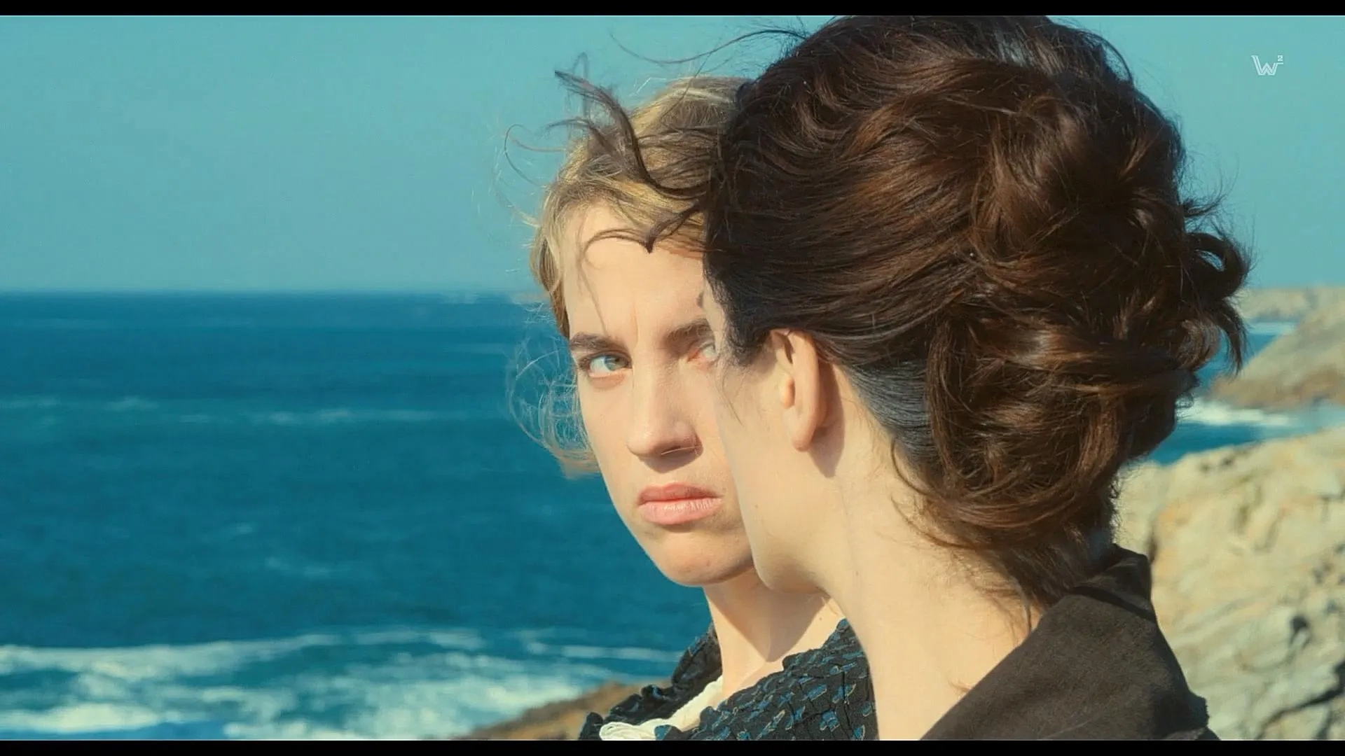 Adèle Haenel and Noémie Merlant in Portrait of a Lady on Fire (2019)