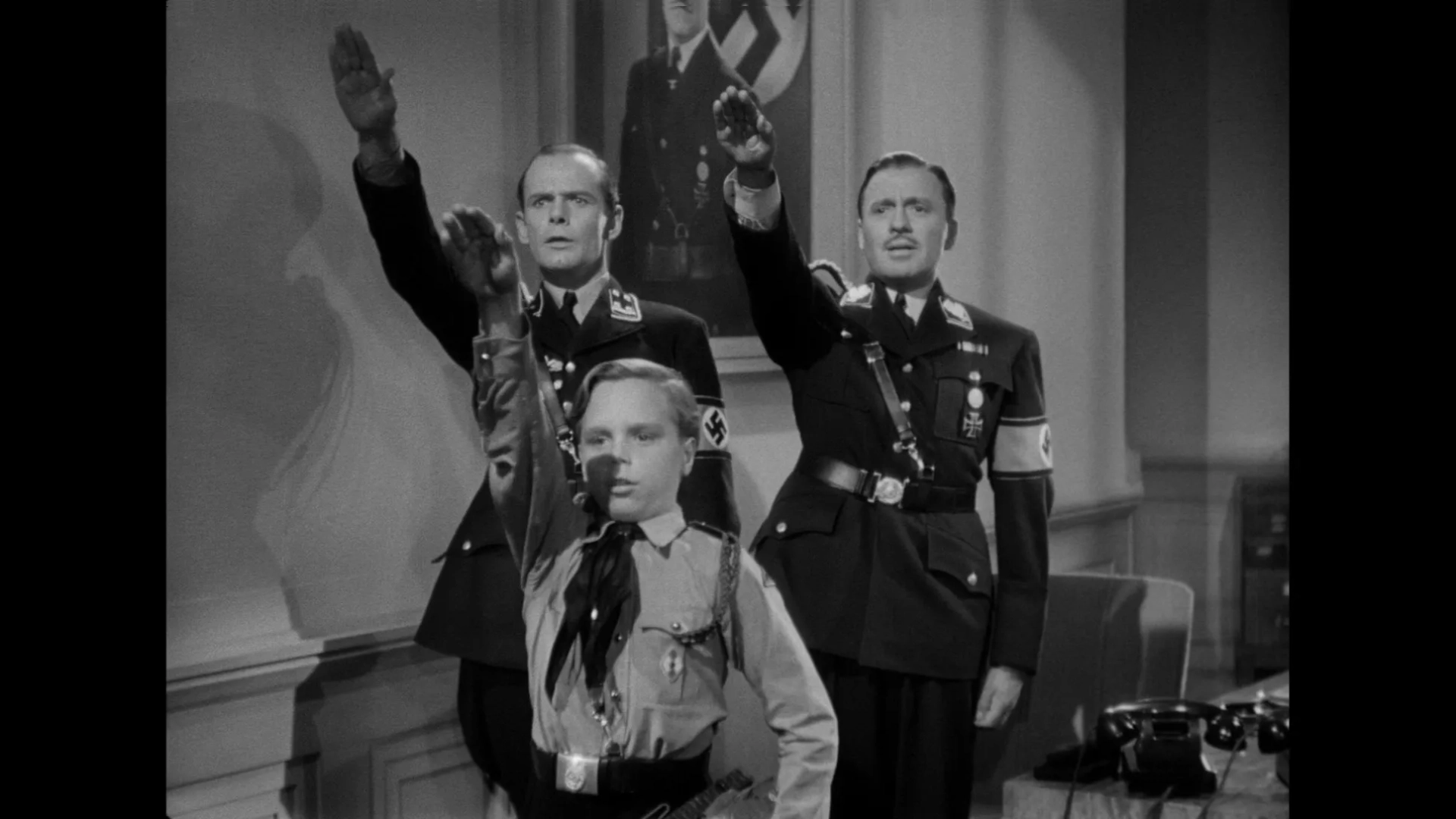 Jack Benny, Peter Caldwell, and George Lynn in To Be or Not to Be (1942)