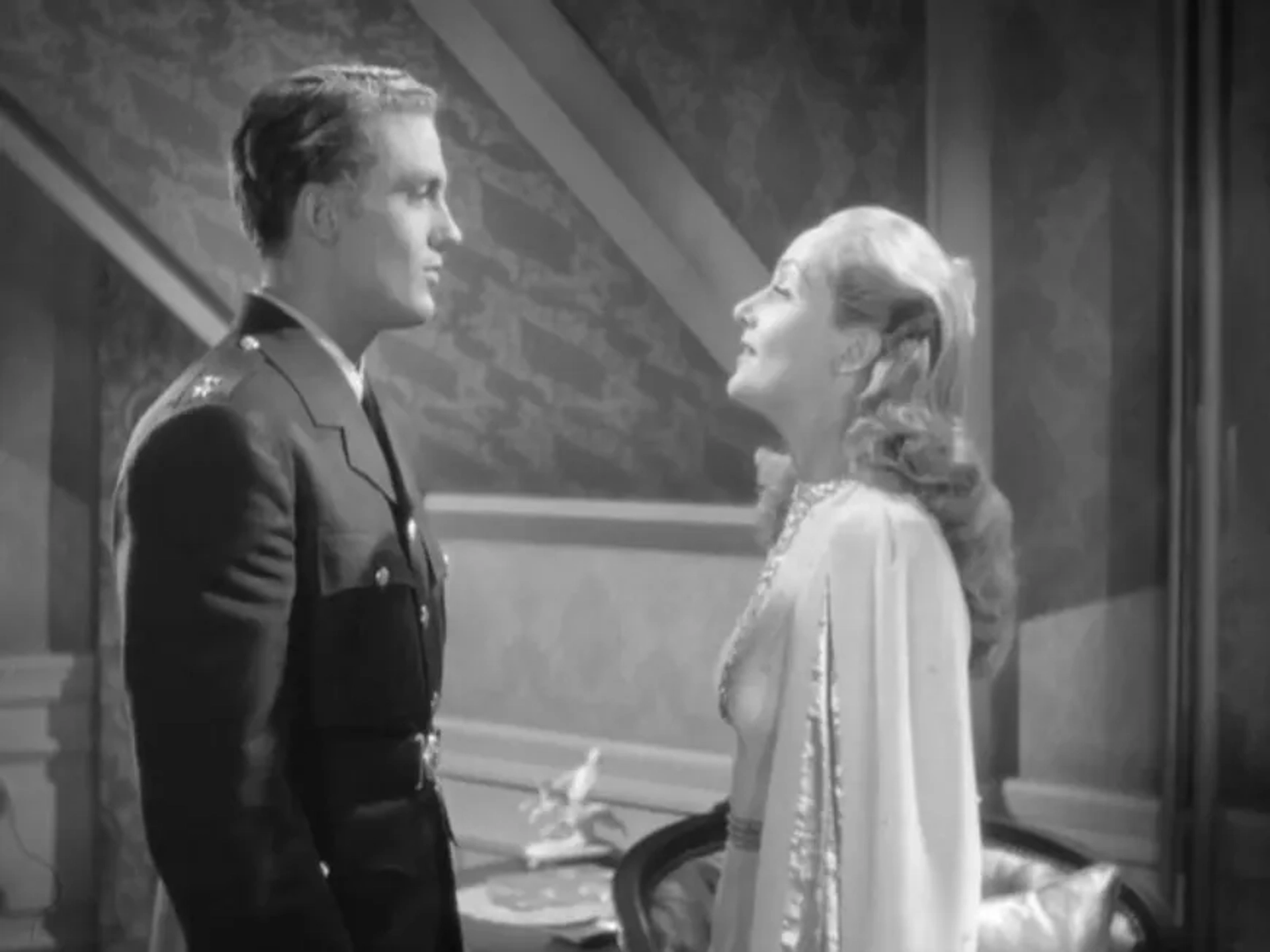 Carole Lombard and Robert Stack in To Be or Not to Be (1942)