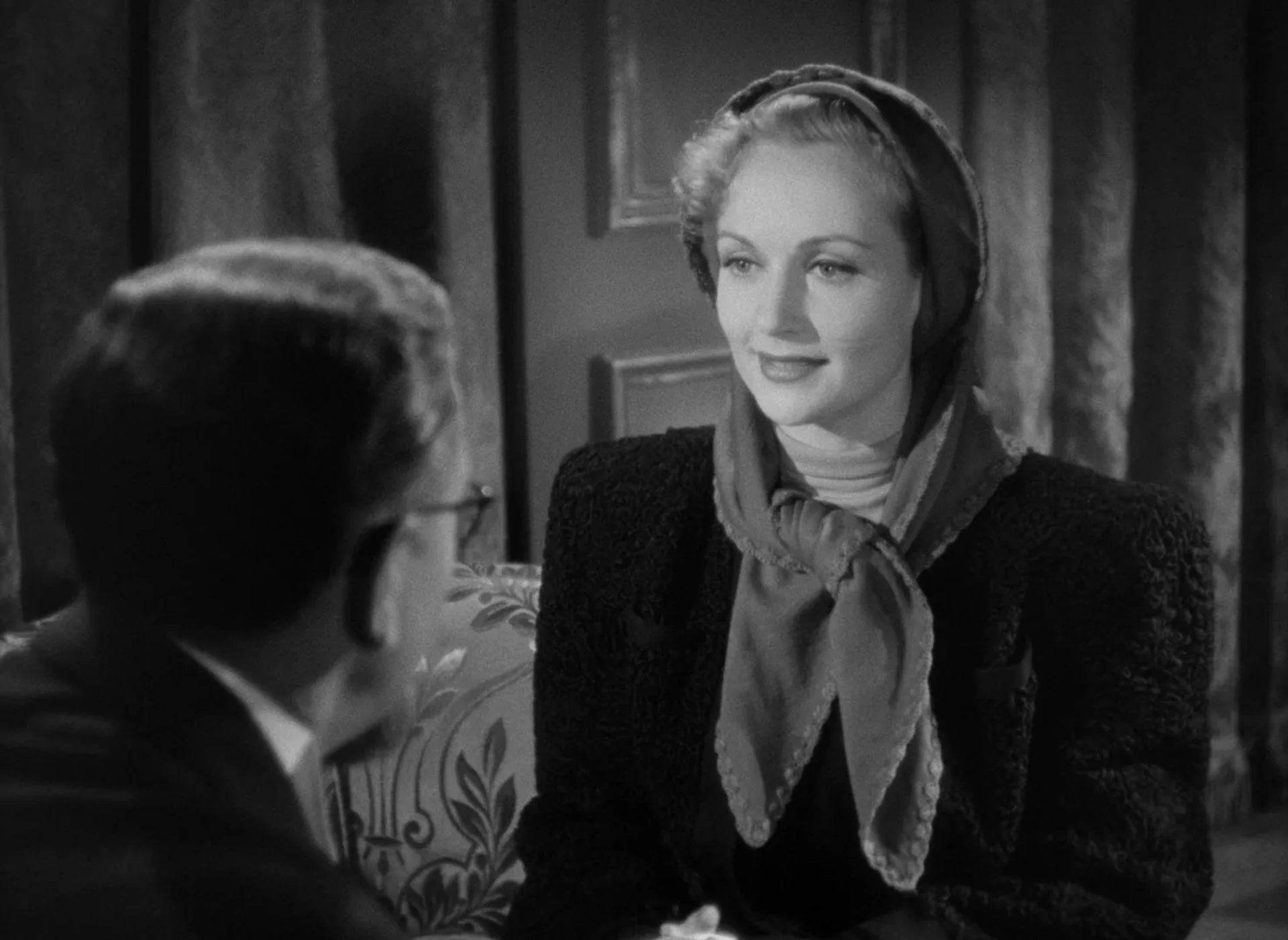 Carole Lombard and Stanley Ridges in To Be or Not to Be (1942)