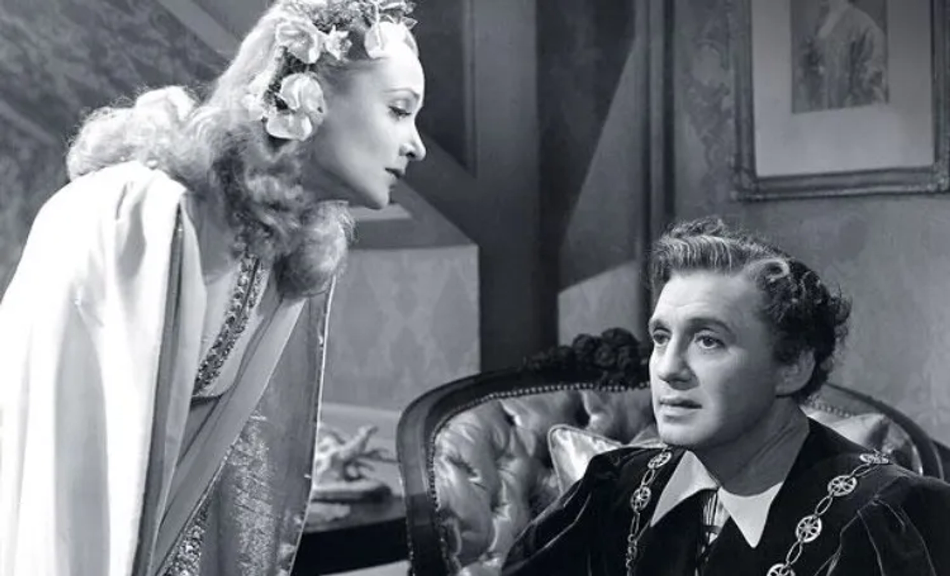 Jack Benny and Carole Lombard in To Be or Not to Be (1942)