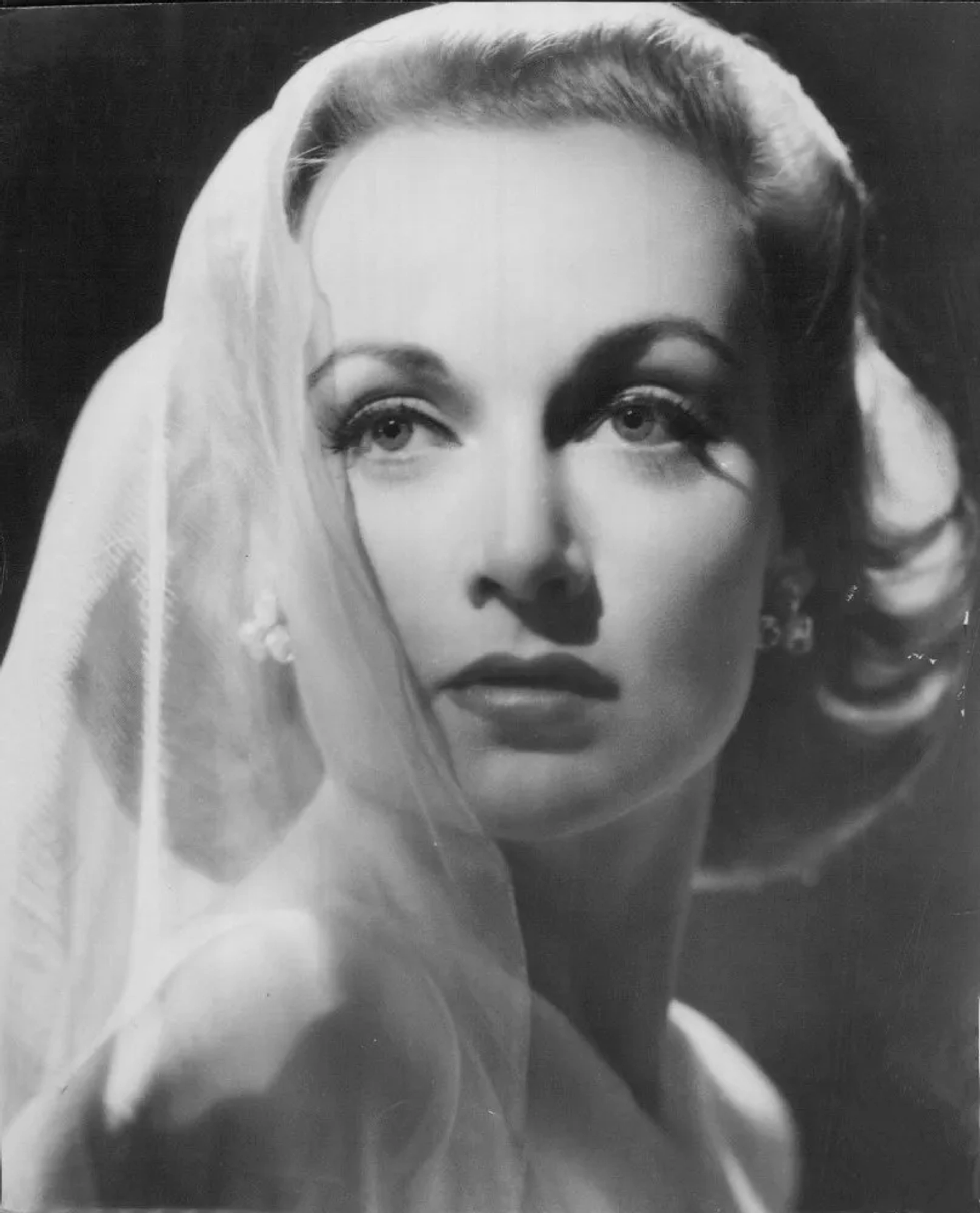 Carole Lombard in To Be or Not to Be (1942)