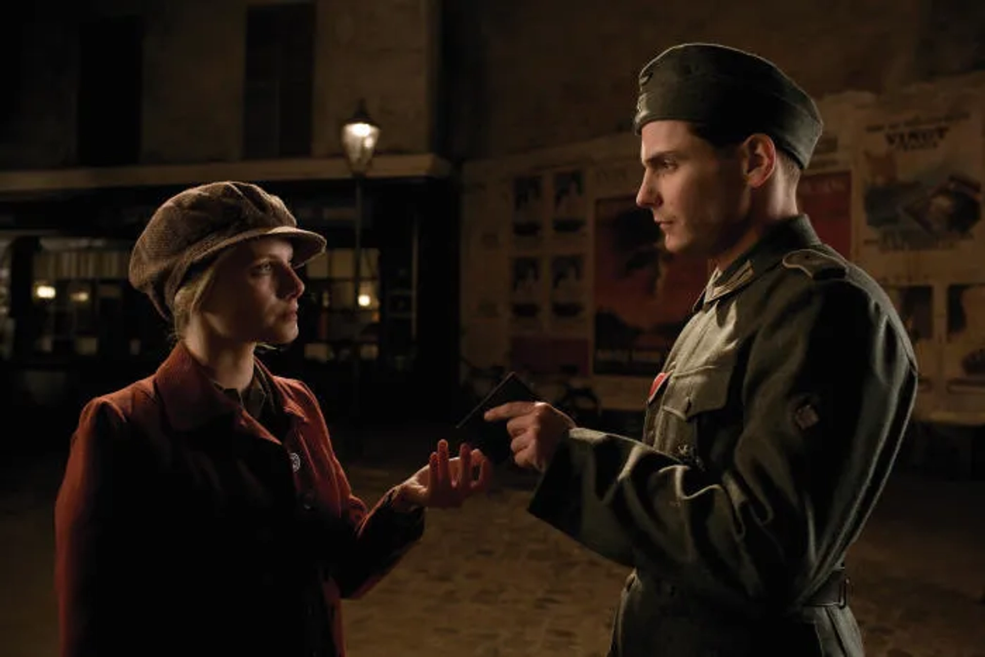 Daniel Brühl and Mélanie Laurent in Inglourious Basterds (2009)