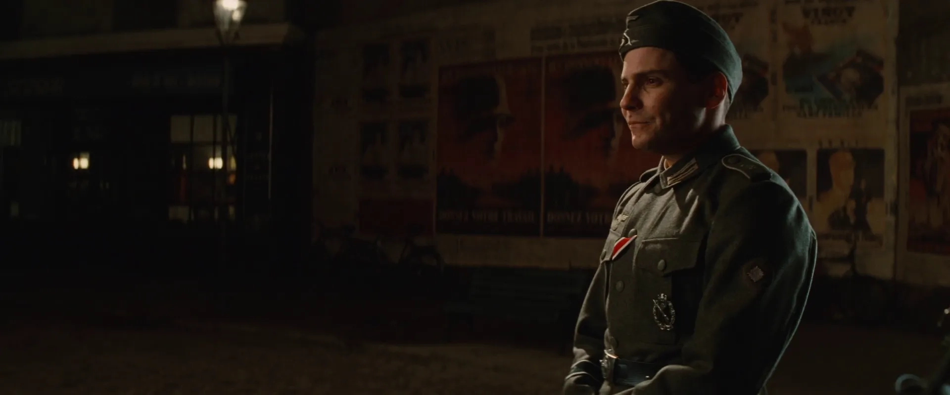 Daniel Brühl in Inglourious Basterds (2009)