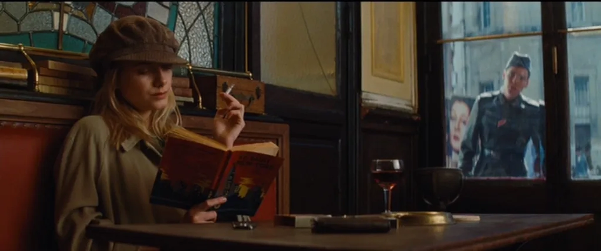 Daniel Brühl and Mélanie Laurent in Inglourious Basterds (2009)