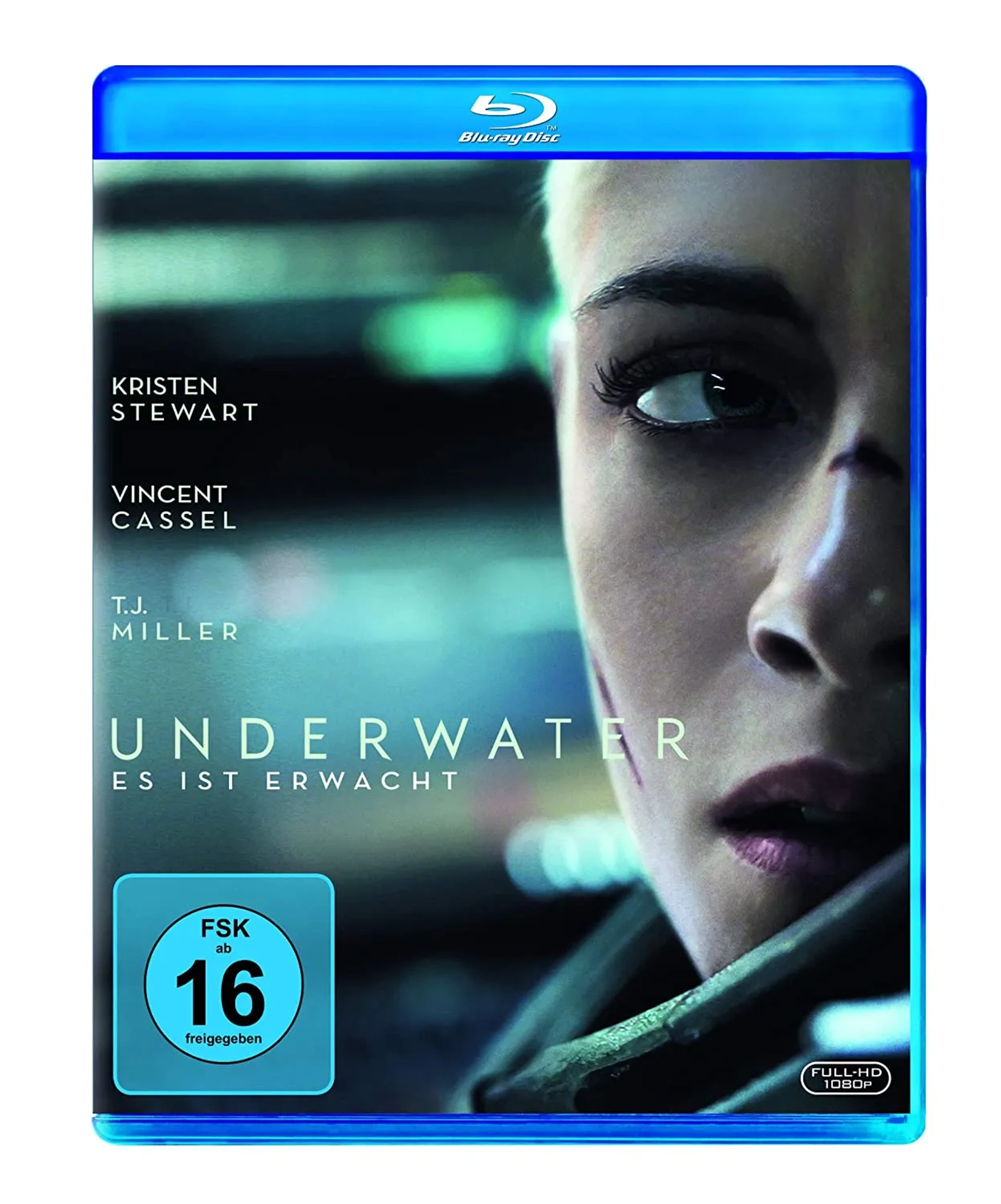 Kristen Stewart in Underwater (2020)