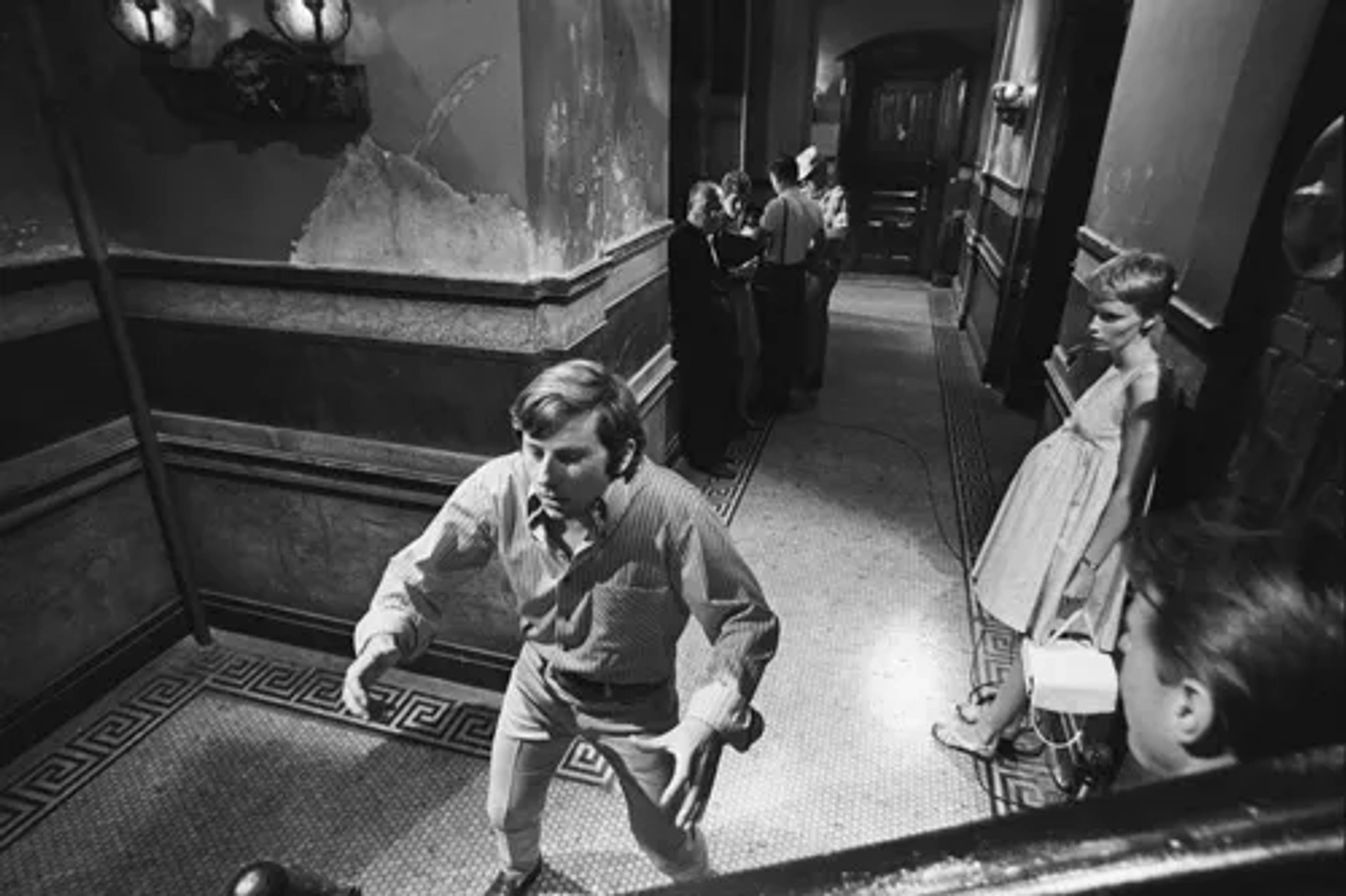 Roman Polanski and Mia Farrow in Rosemary's Baby (1968)