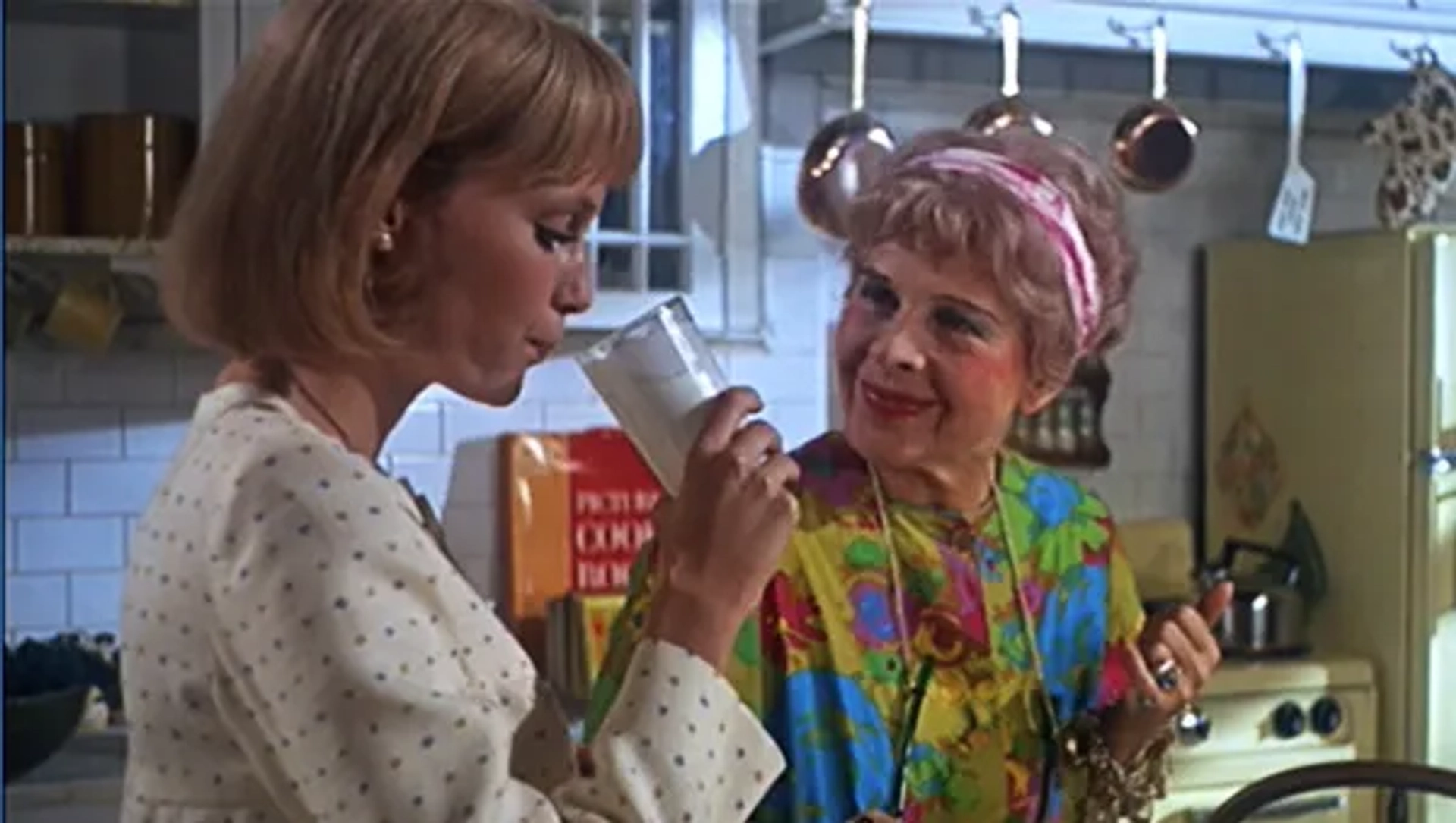 Mia Farrow and Ruth Gordon in Rosemary's Baby (1968)