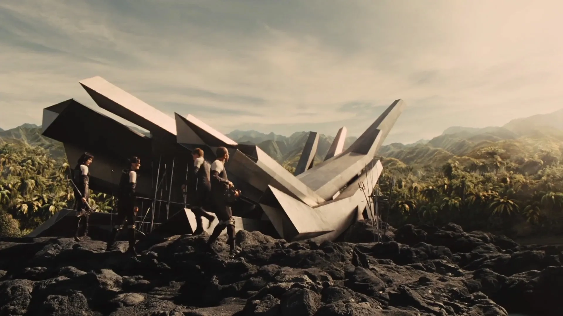 Jena Malone, Jeffrey Wright, Josh Hutcherson, and Jennifer Lawrence in The Hunger Games: Catching Fire (2013)