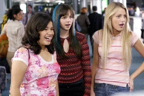 Blake Lively, Amber Tamblyn, and America Ferrera in The Sisterhood of the Traveling Pants (2005)