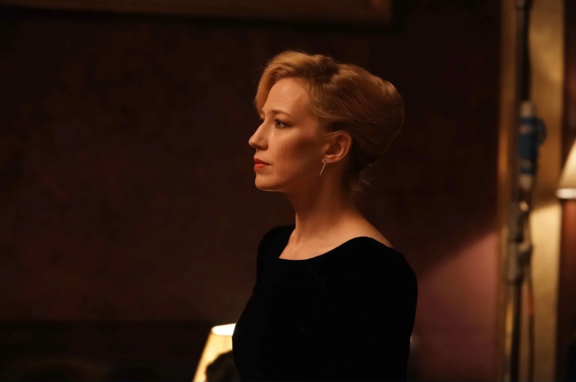 Carrie Coon in The Nest (2020)