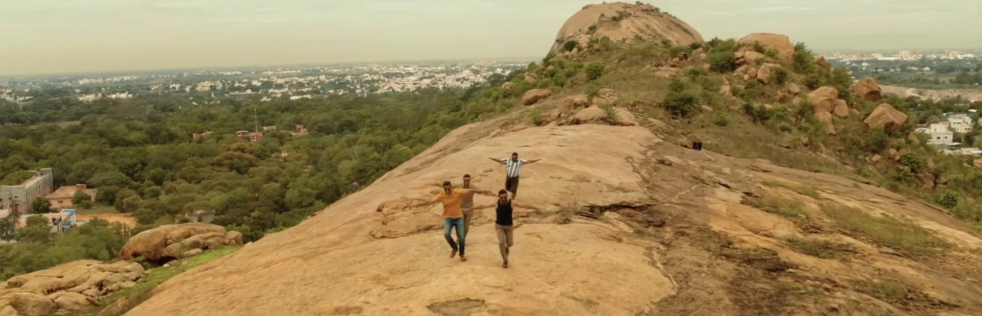 Krishnakumar, Suriya, Kaali Venkat, and Vivek Prasanna in Soorarai Pottru (2020)