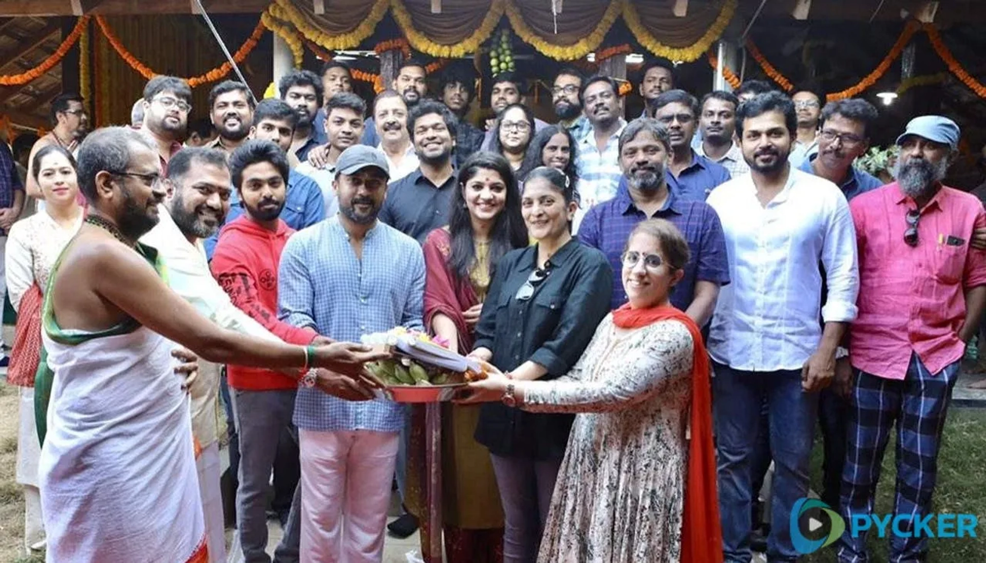 Sivakumar, Suriya, Sudha Kongara, G.V. Prakash Kumar, and Karthi in Soorarai Pottru (2020)