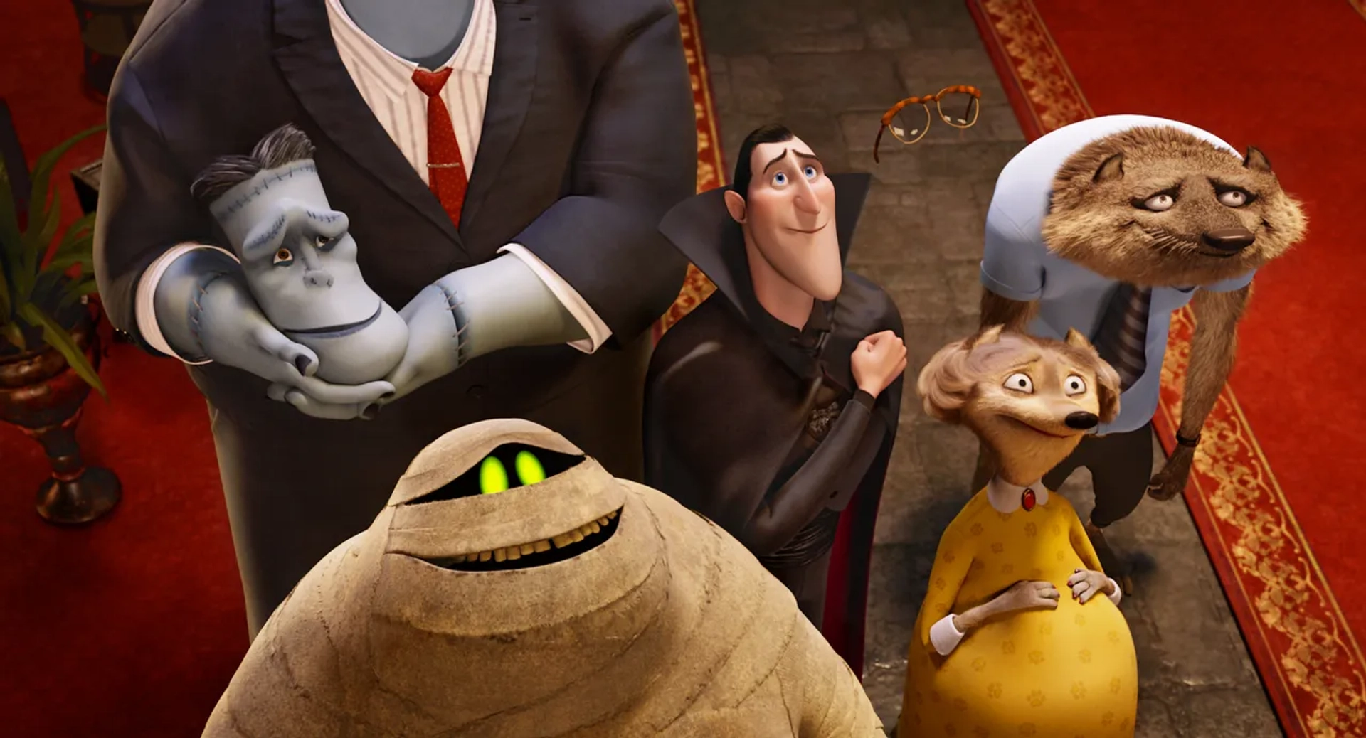 Steve Buscemi, Adam Sandler, David Spade, CeeLo Green, Kevin James, and Molly Shannon in Hotel Transylvania (2012)