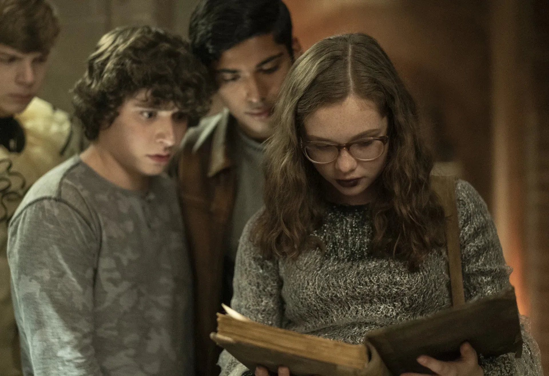 Zoe Colletti, Gabriel Rush, Michael Garza, and Austin Zajur in Scary Stories to Tell in the Dark (2019)