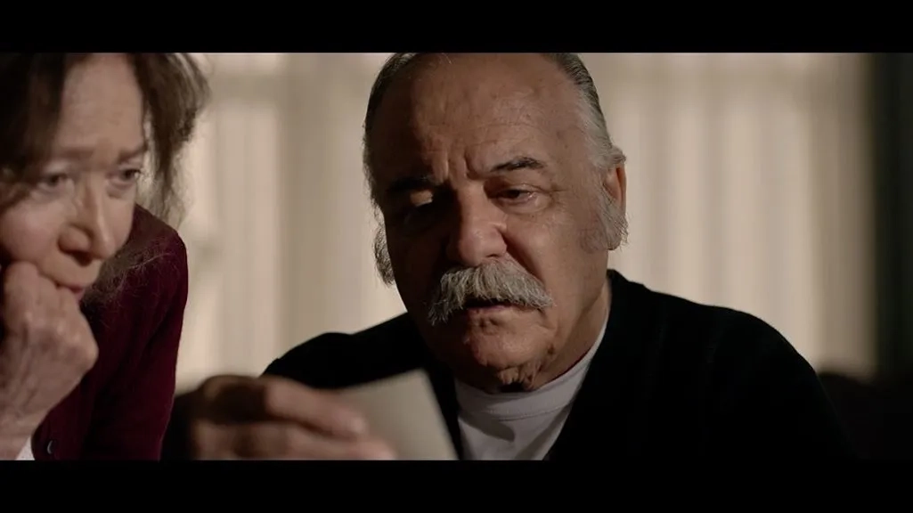 Meral Çetinkaya and Çetin Tekindor in Ayla: The Daughter of War (2017)