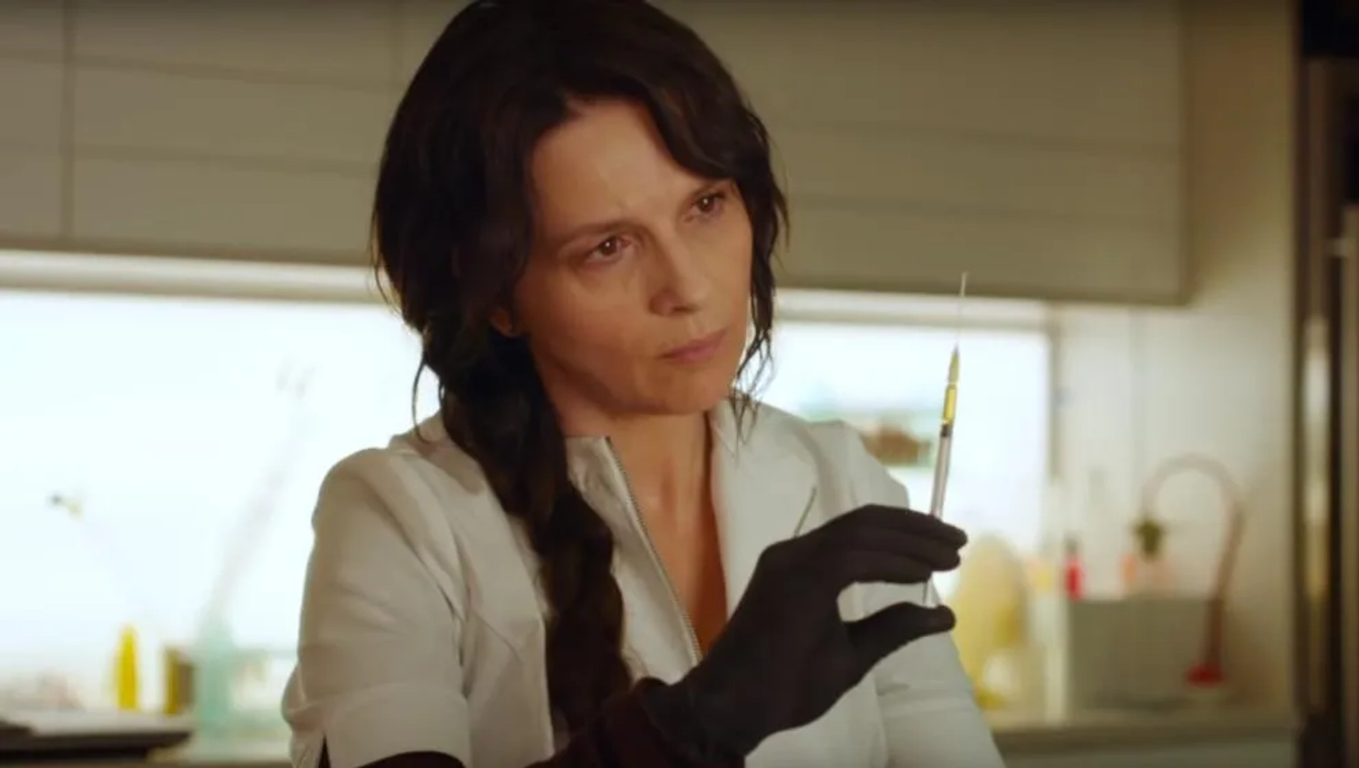 Juliette Binoche in High Life (2018)