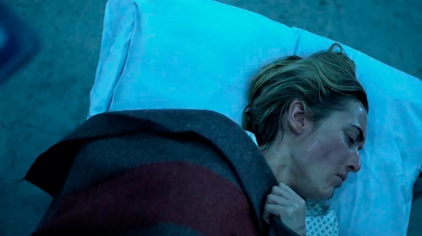 Kate Winslet in Contagion (2011)