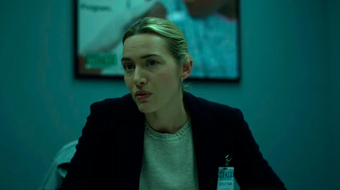 Kate Winslet in Contagion (2011)
