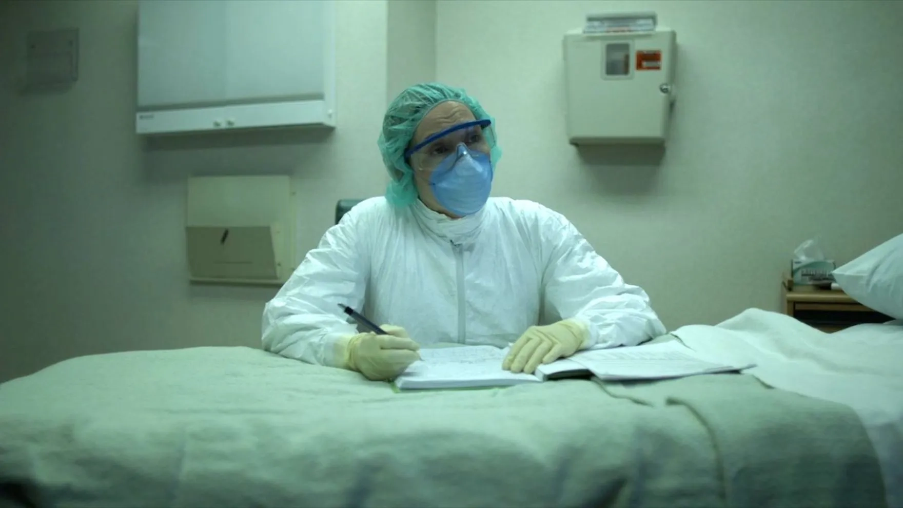 Kate Winslet in Contagion (2011)