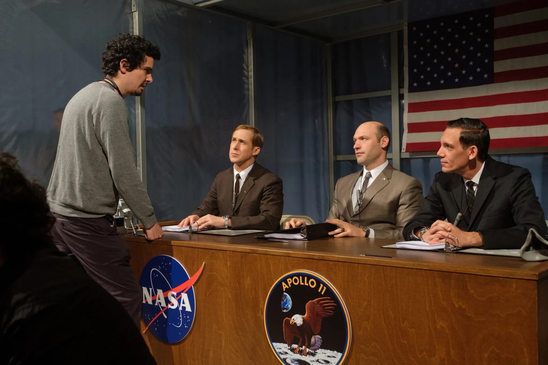 Lukas Haas, Ryan Gosling, Corey Stoll, and Damien Chazelle in First Man (2018)