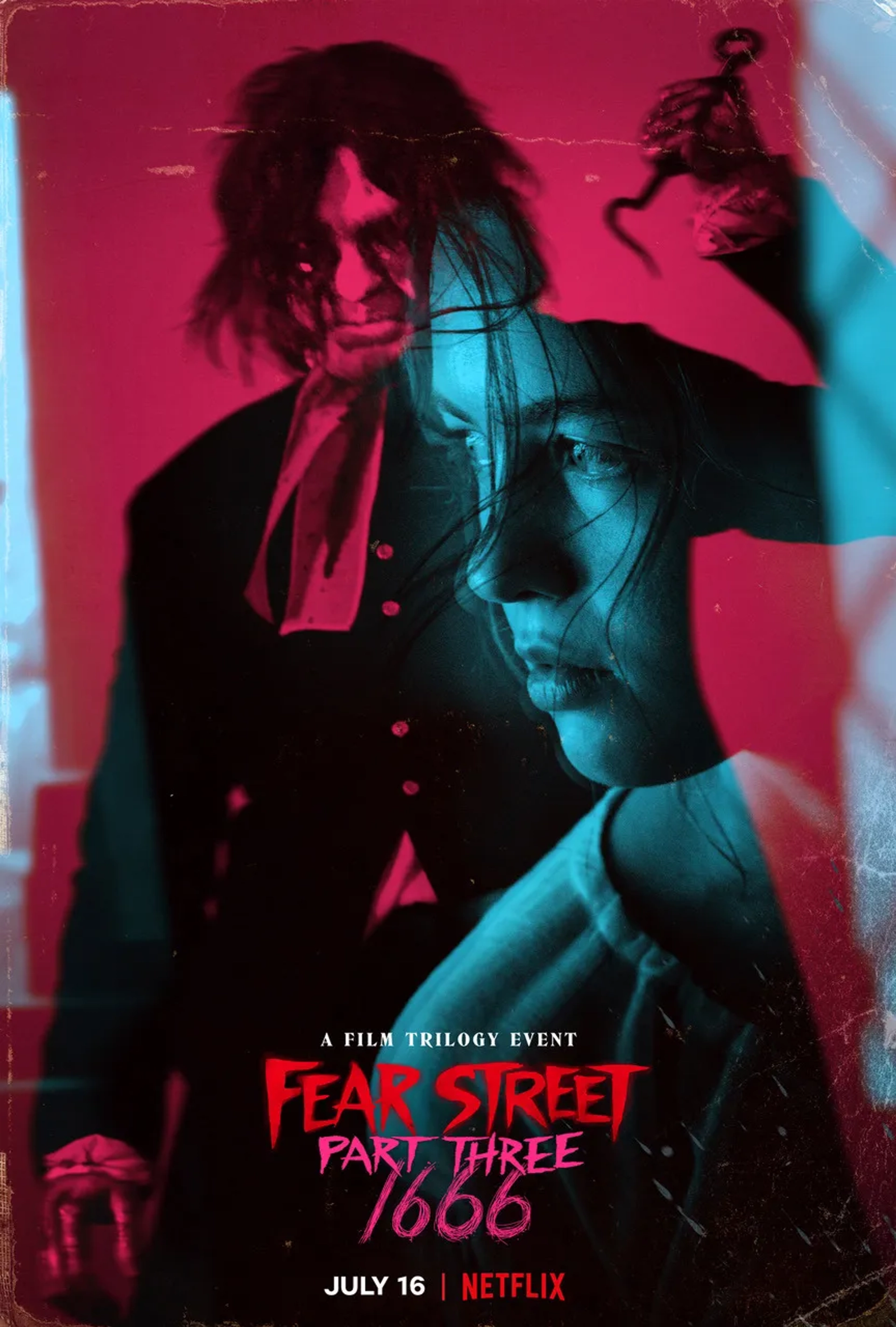 Michael Chandler and Olivia Scott Welch in Fear Street: Part Three - 1666 (2021)