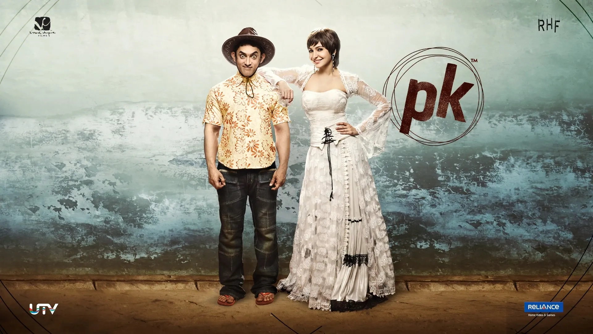 Aamir Khan and Anushka Sharma in PK (2014)