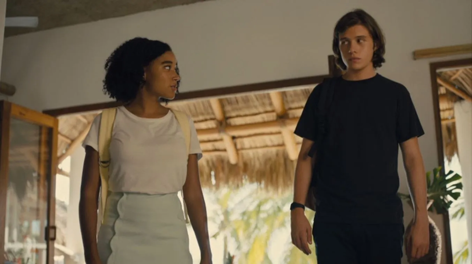 Nick Robinson and Amandla Stenberg in Everything, Everything (2017)