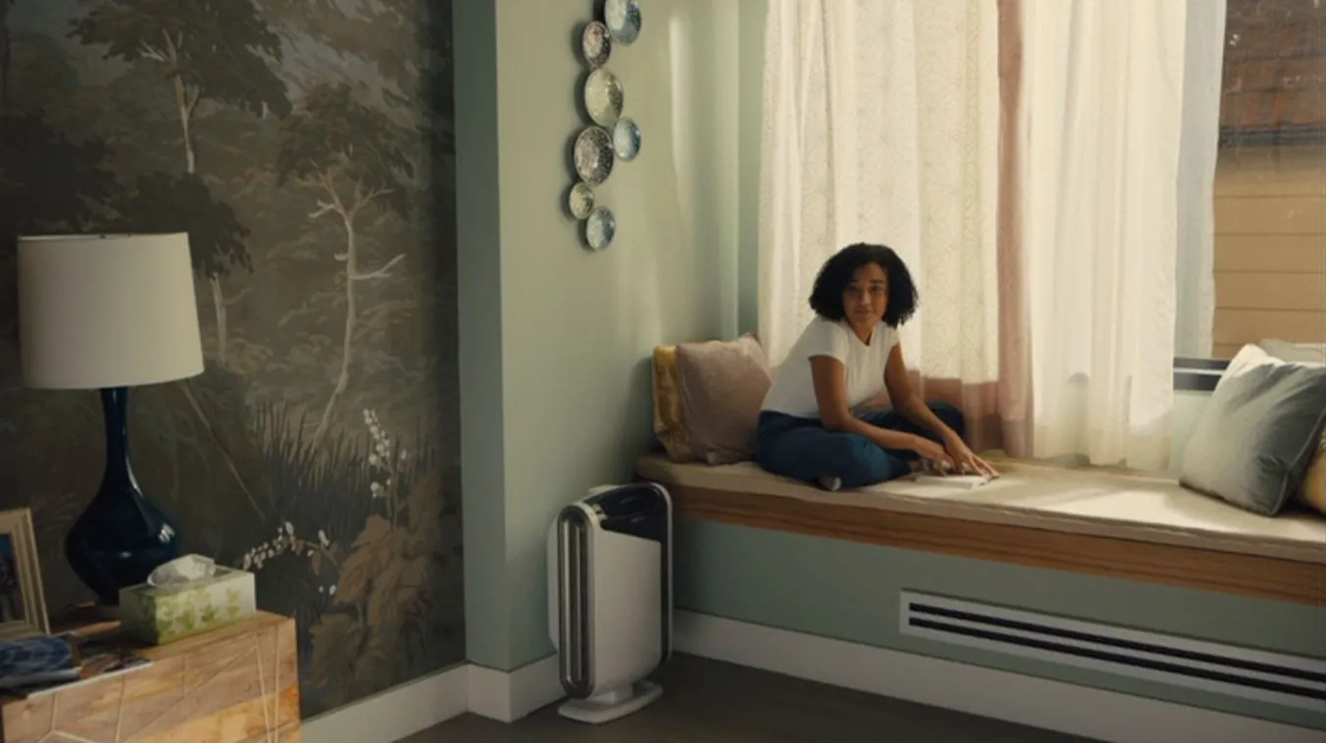 Amandla Stenberg in Everything, Everything (2017)