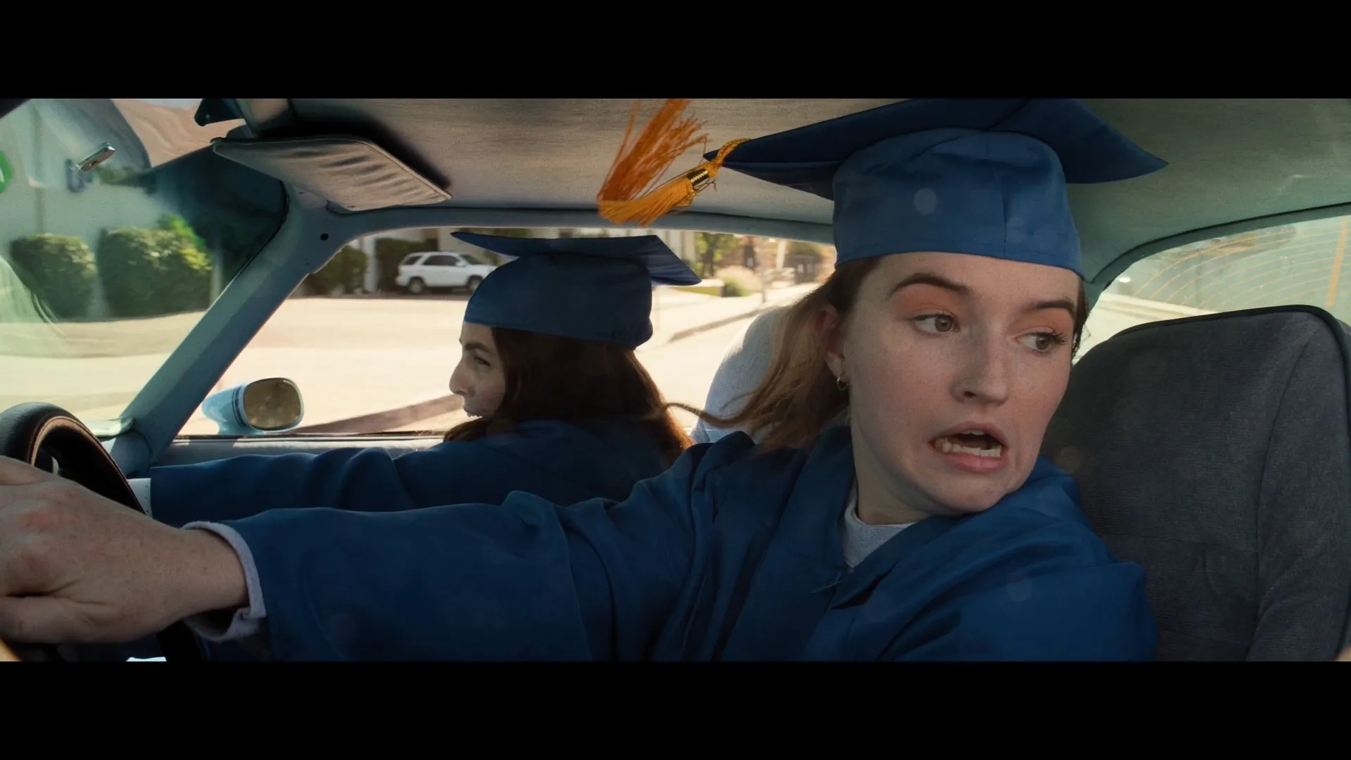 Beanie Feldstein and Kaitlyn Dever in Booksmart (2019)