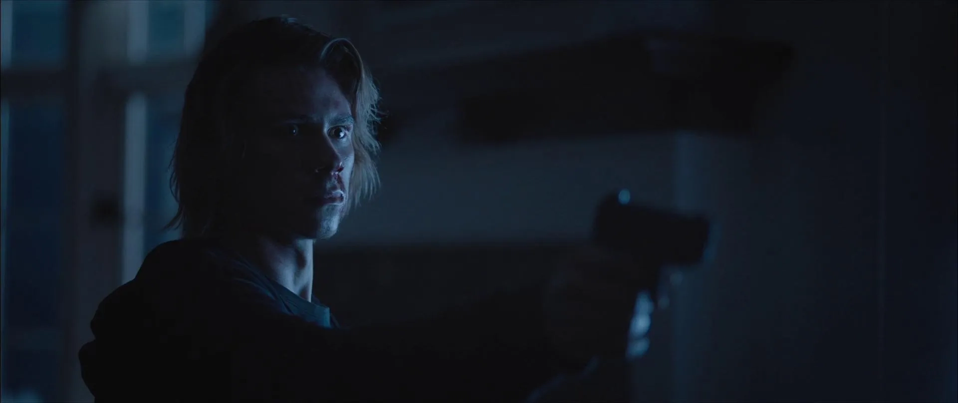 Owen Teague in I See You (2019)