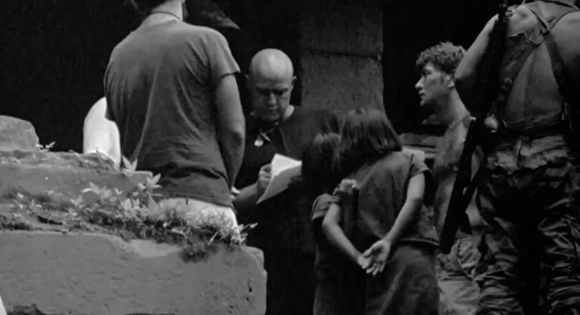 Marlon Brando, Francis Ford Coppola, and Martin Sheen in Apocalypse Now (1979)