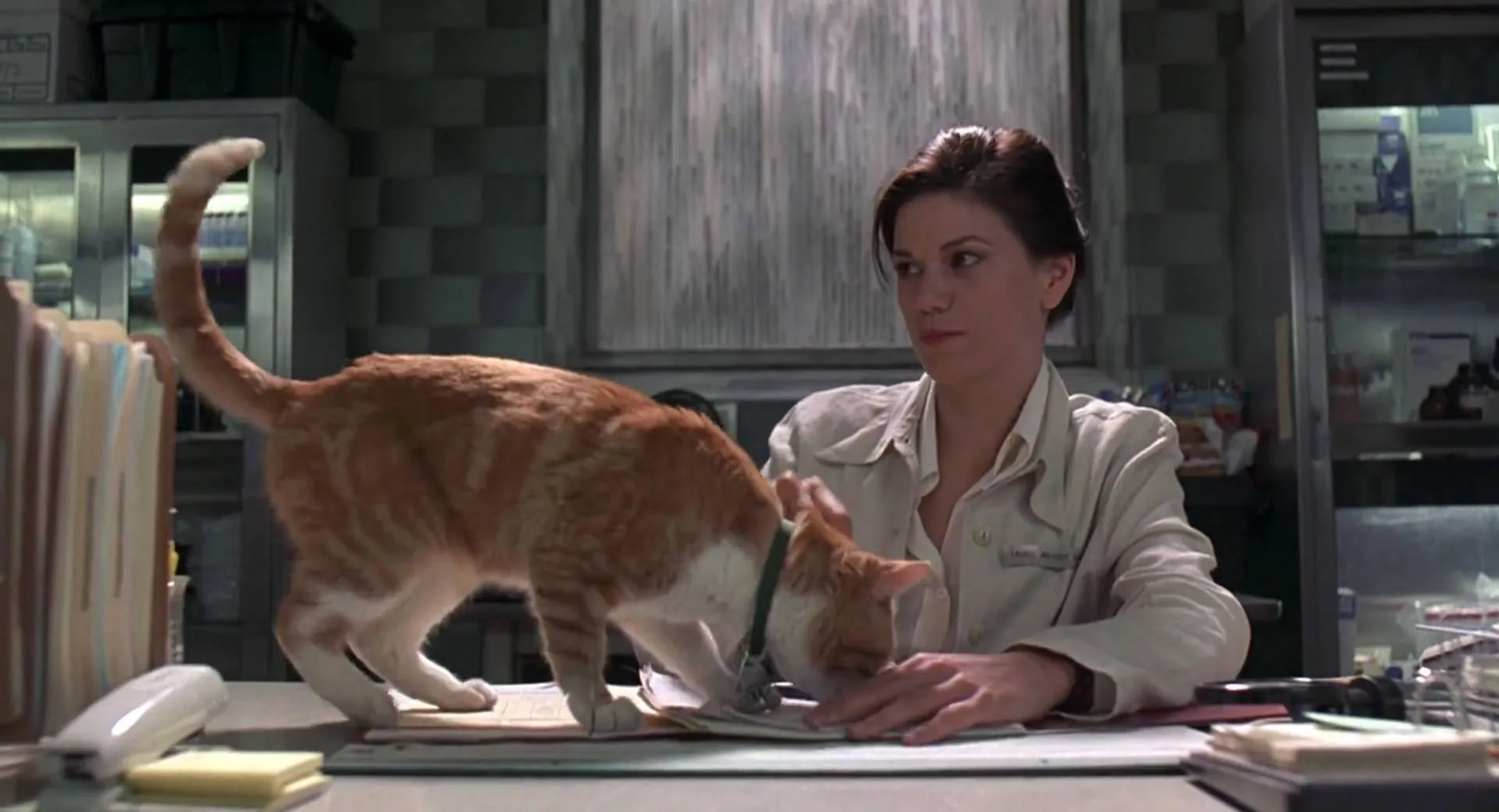 Linda Fiorentino in Men in Black (1997)