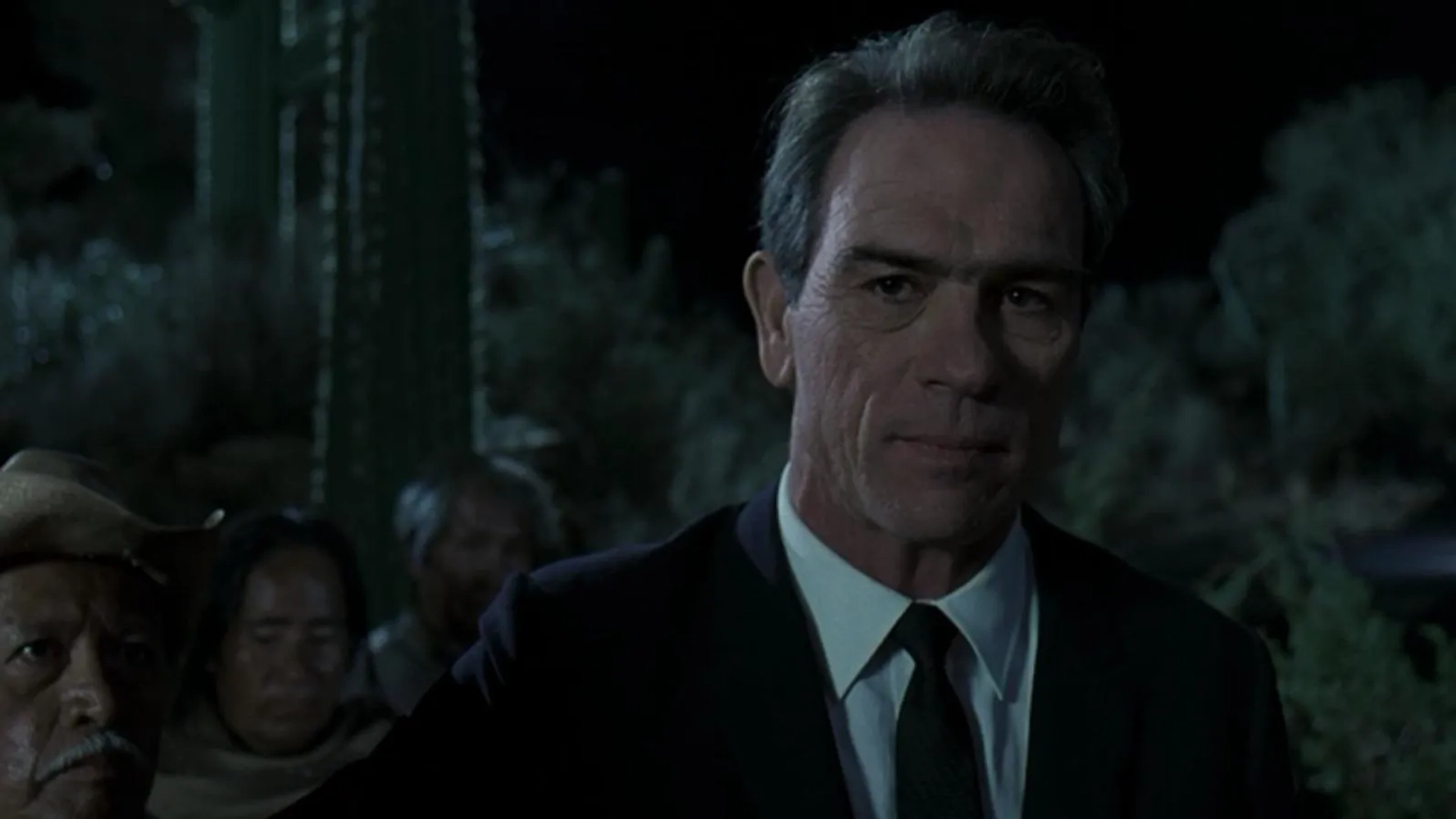 Tommy Lee Jones in Men in Black (1997)