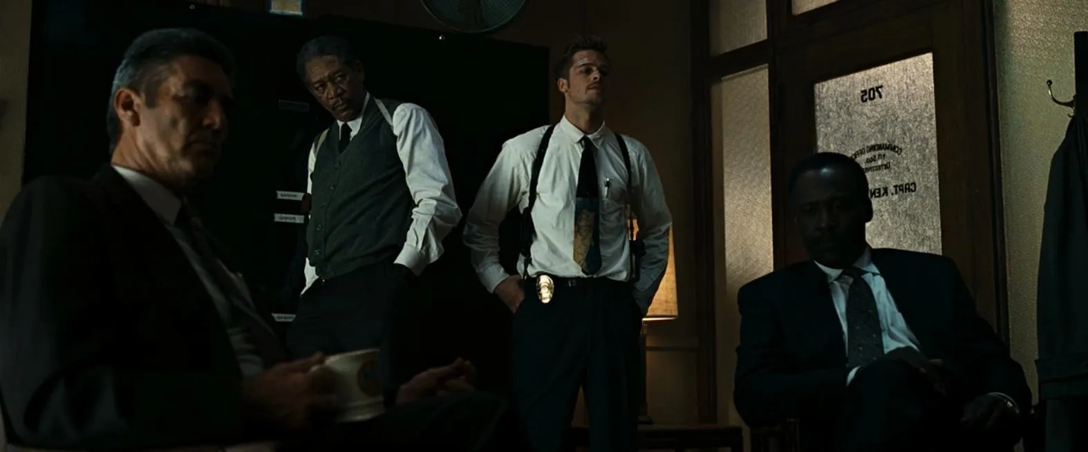 Brad Pitt, Morgan Freeman, R. Lee Ermey, and Richard Roundtree in Se7en (1995)