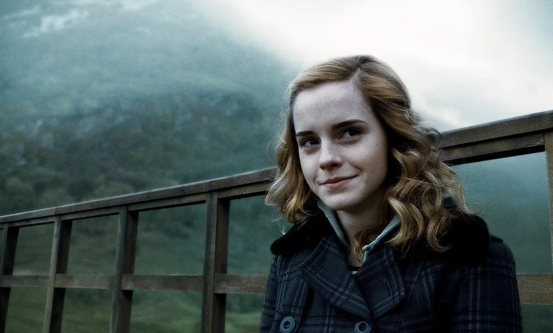 Emma Watson in Harry Potter and the Half-Blood Prince (2009)